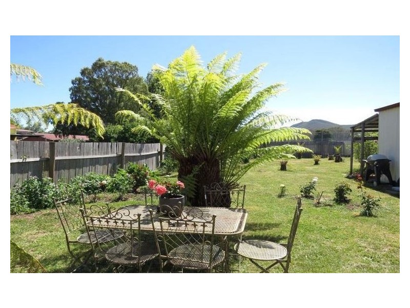 97 Main Street, Sheffield TAS 7306