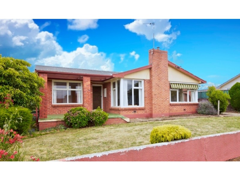 15 Willow Avenue, Devonport TAS 7310