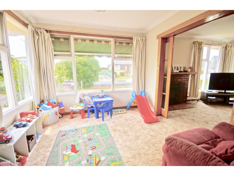 15 Willow Avenue, Devonport TAS 7310