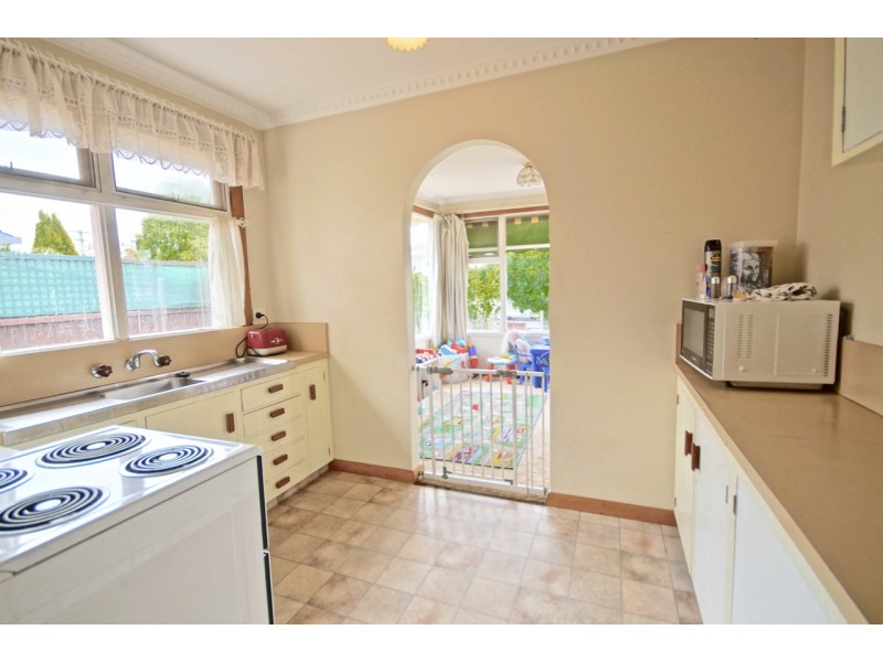 15 Willow Avenue, Devonport TAS 7310
