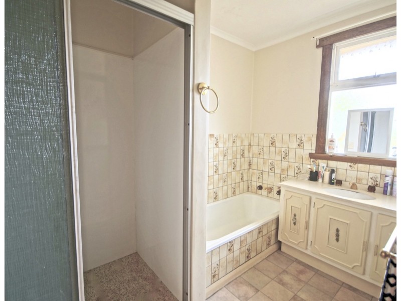 15 Willow Avenue, Devonport TAS 7310