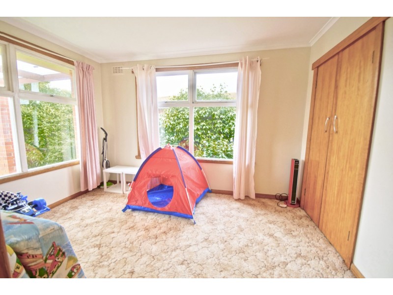 15 Willow Avenue, Devonport TAS 7310