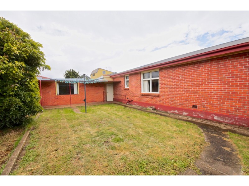 15 Willow Avenue, Devonport TAS 7310