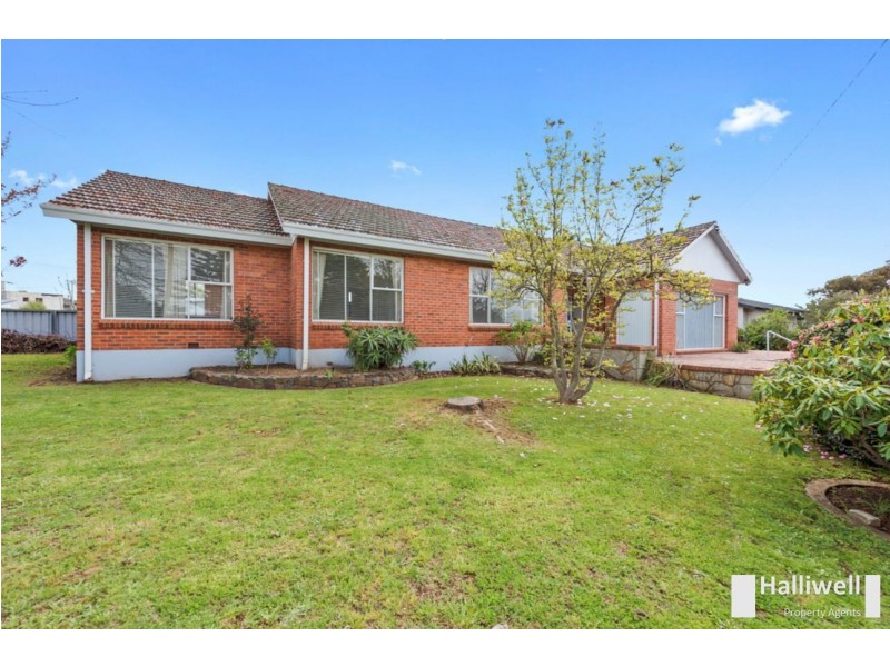 1 Ronald Street, Devonport TAS 7310