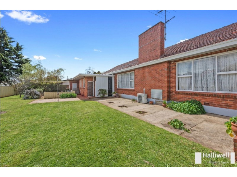 1 Ronald Street, Devonport TAS 7310