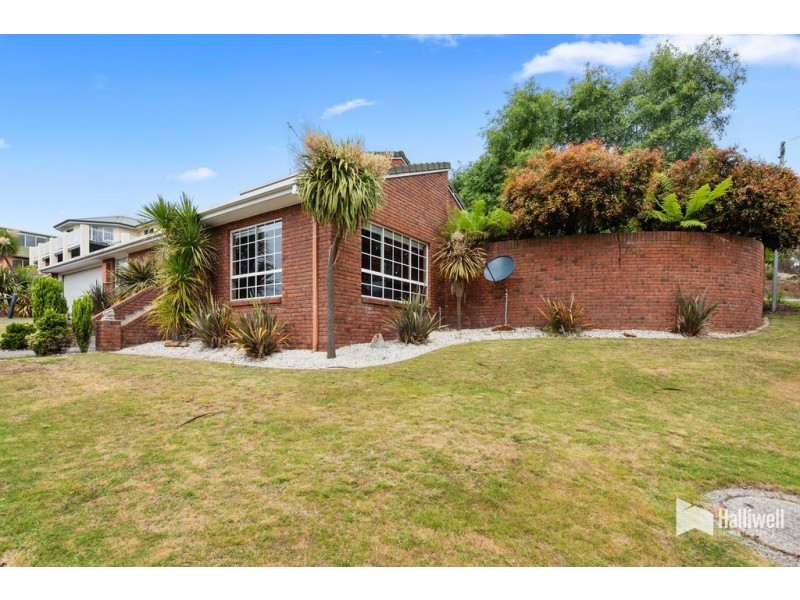 76 Surrey Street, Devonport TAS 7310