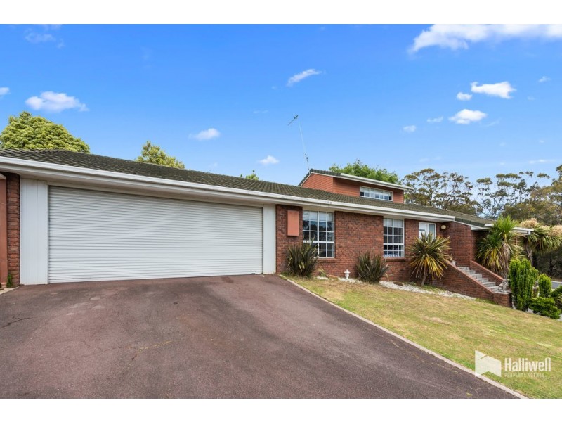 76 Surrey Street, Devonport TAS 7310