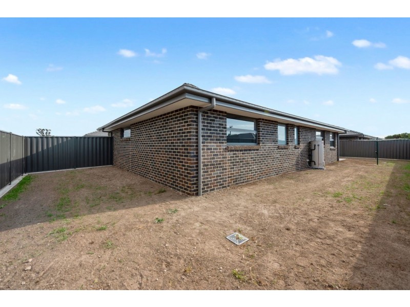 Units 4 &/3 Scully Street, Latrobe TAS 7307