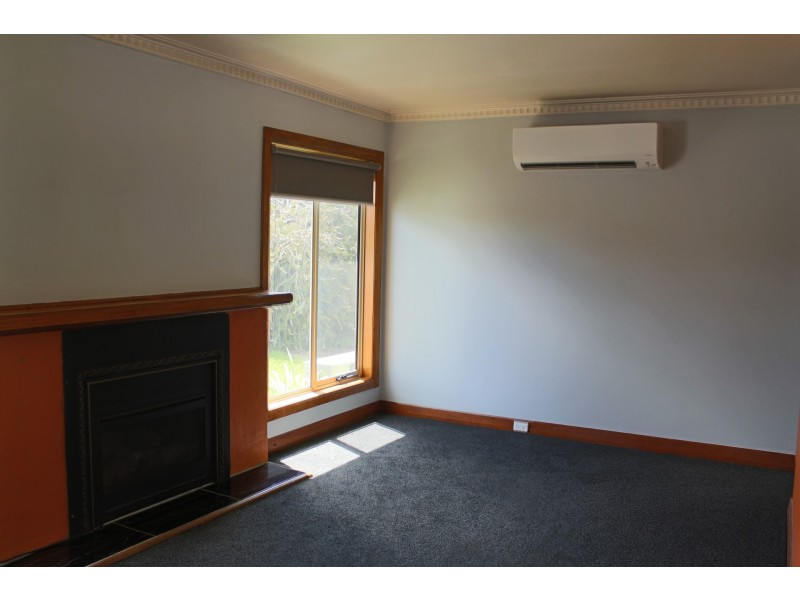 33 Charles Street, Devonport TAS 7310