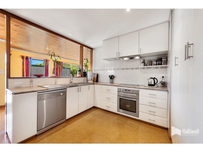 13 Nyora Court, Miandetta TAS 7310