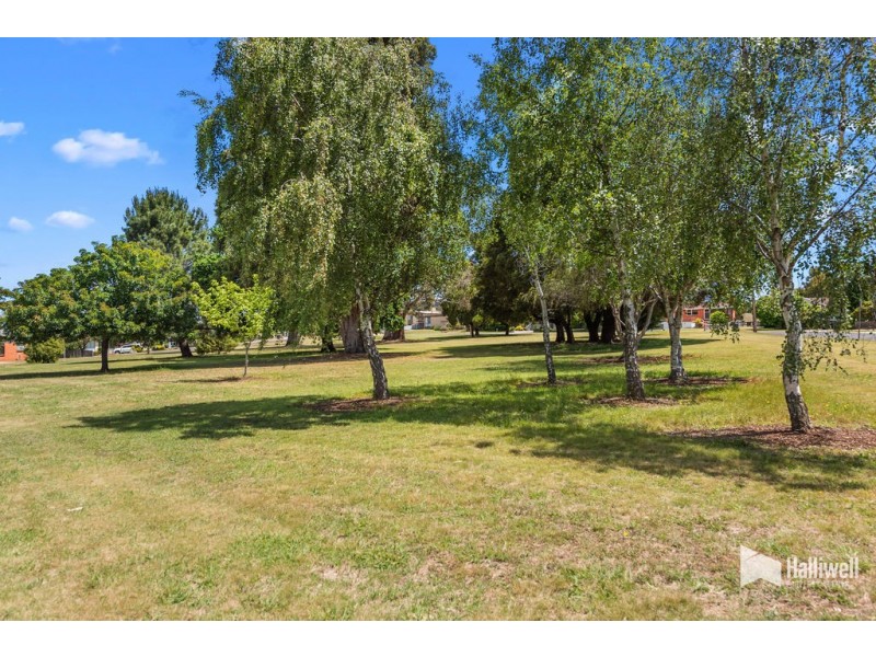 13 Nyora Court, Miandetta TAS 7310