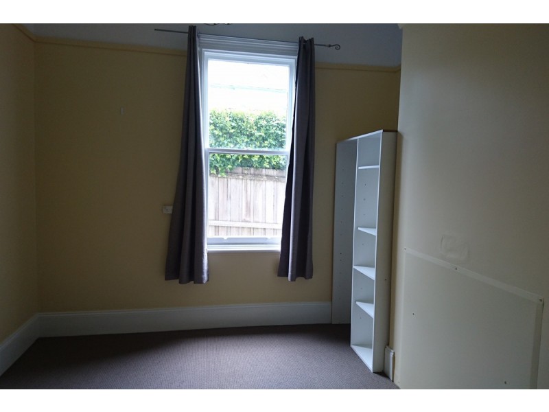 20 Victoria Parade, Devonport TAS 7310