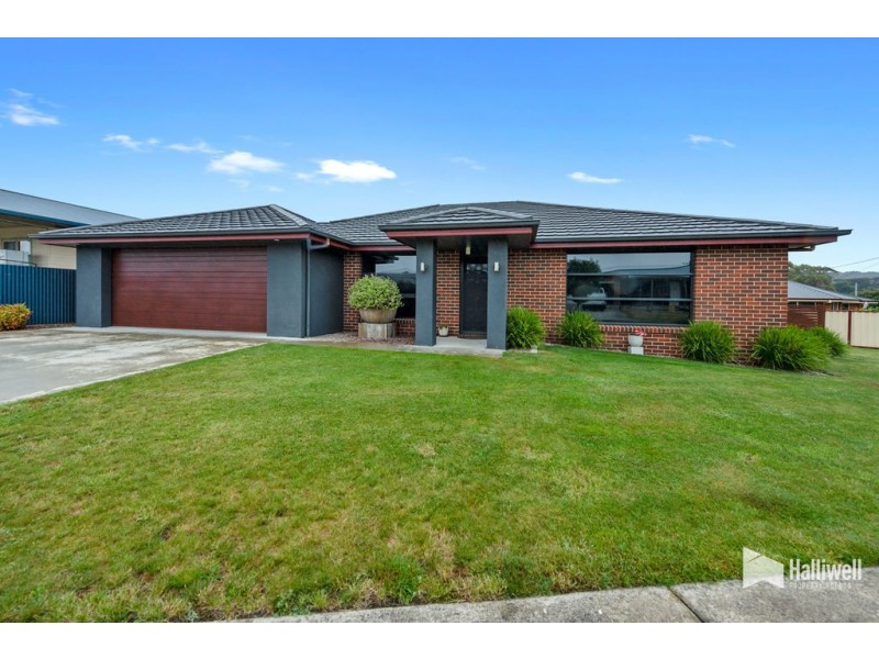 6 The Avenue, Latrobe TAS 7307