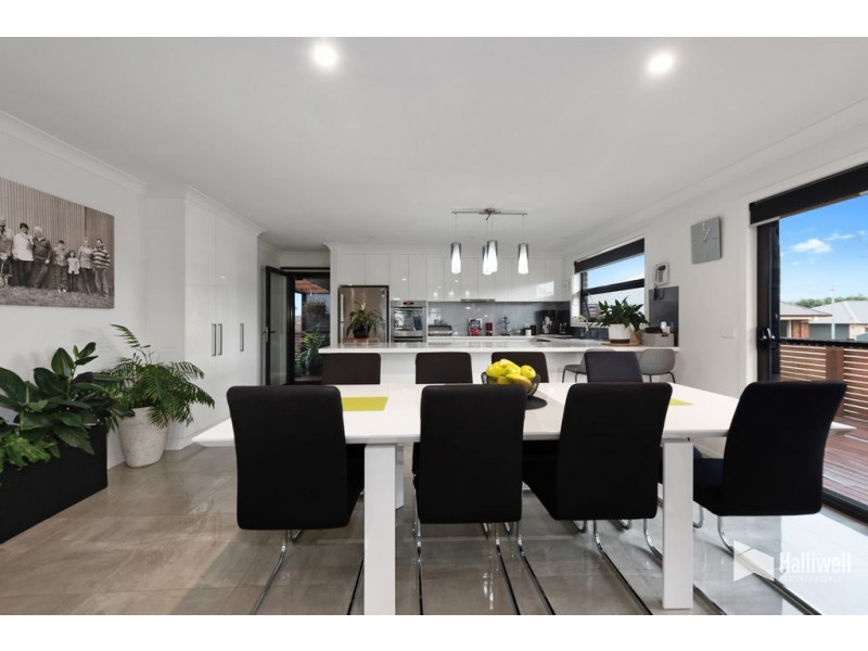6 The Avenue, Latrobe TAS 7307