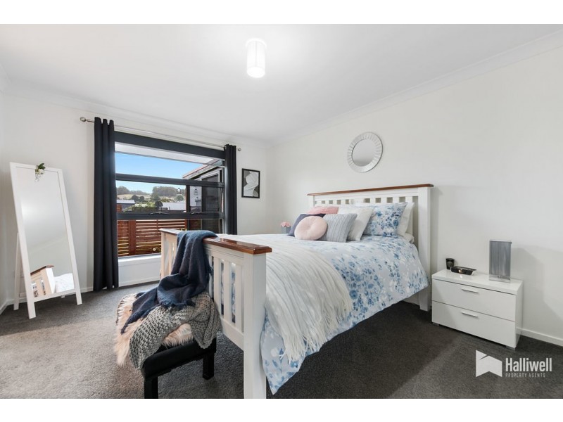 6 The Avenue, Latrobe TAS 7307