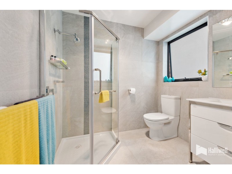6 The Avenue, Latrobe TAS 7307