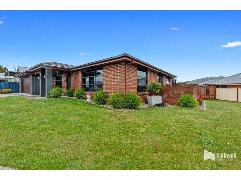 6 The Avenue, Latrobe TAS 7307
