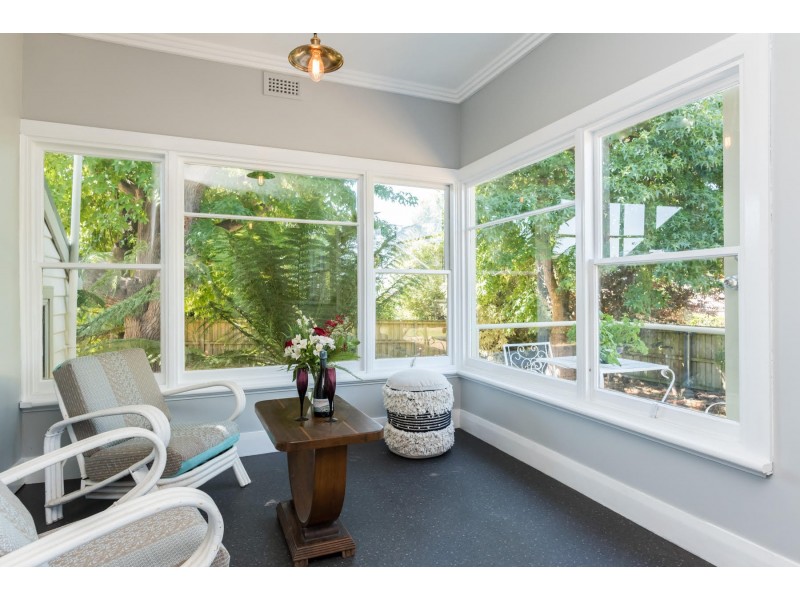 18 Ronald Street, Devonport TAS 7310