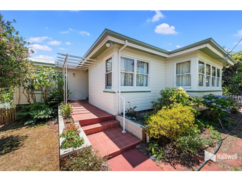 34 South Road, West Ulverstone TAS 7315