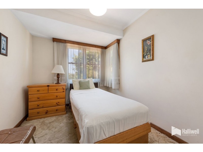 34 South Road, West Ulverstone TAS 7315