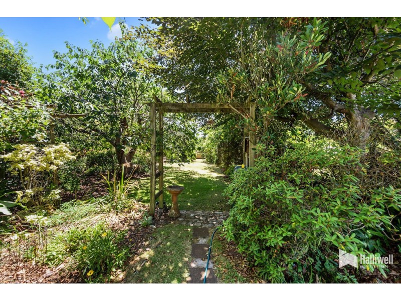 34 South Road, West Ulverstone TAS 7315