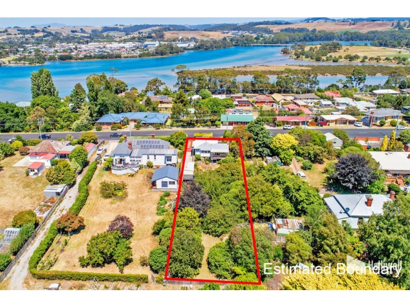 34 South Road, West Ulverstone TAS 7315