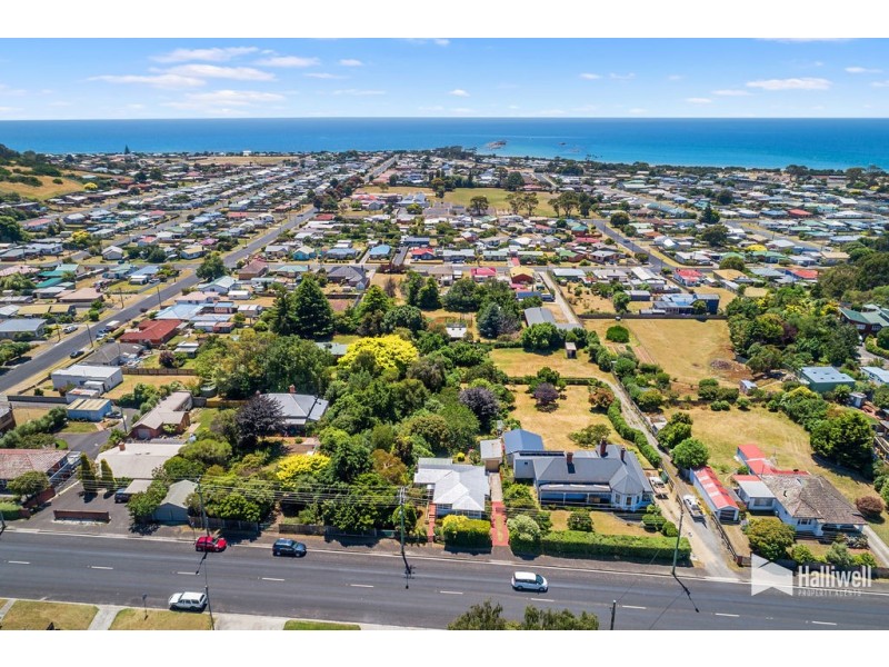 34 South Road, West Ulverstone TAS 7315