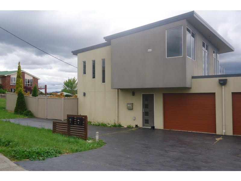 1/136 Caroline Street, East Devonport TAS 7310