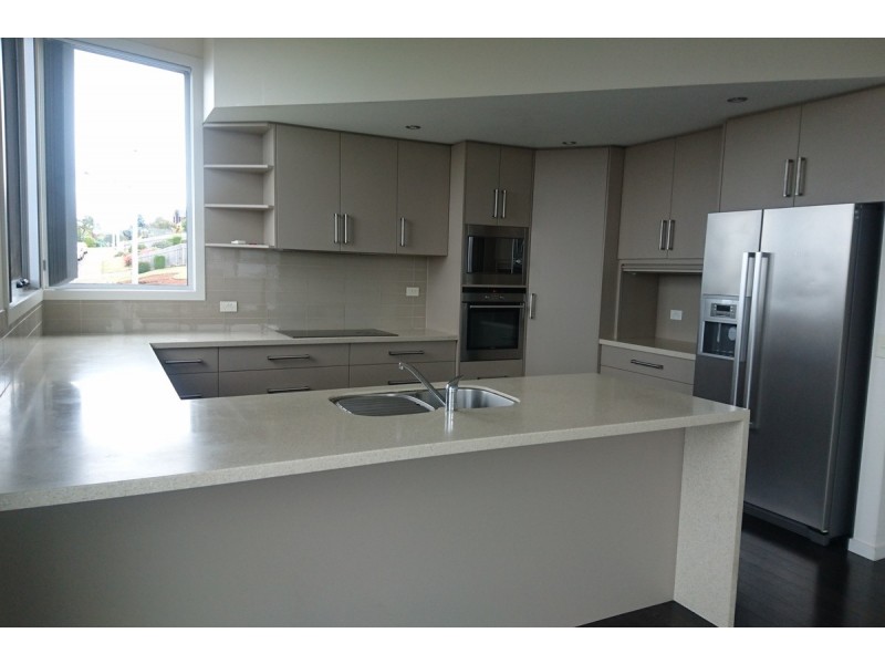 1/136 Caroline Street, East Devonport TAS 7310