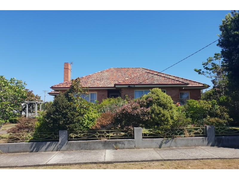 67 Madden Street, Devonport TAS 7310