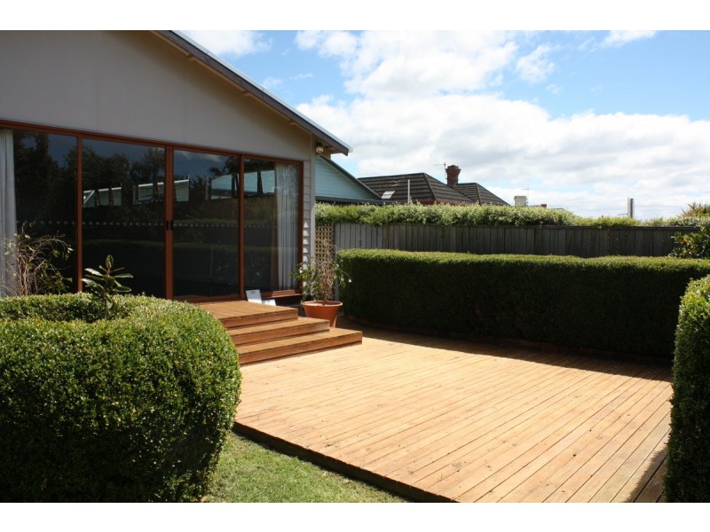 6 Henry Street, Devonport TAS 7310