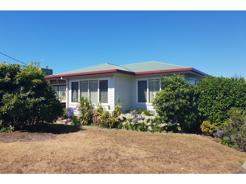 26 McBride Street, Devonport TAS 7310