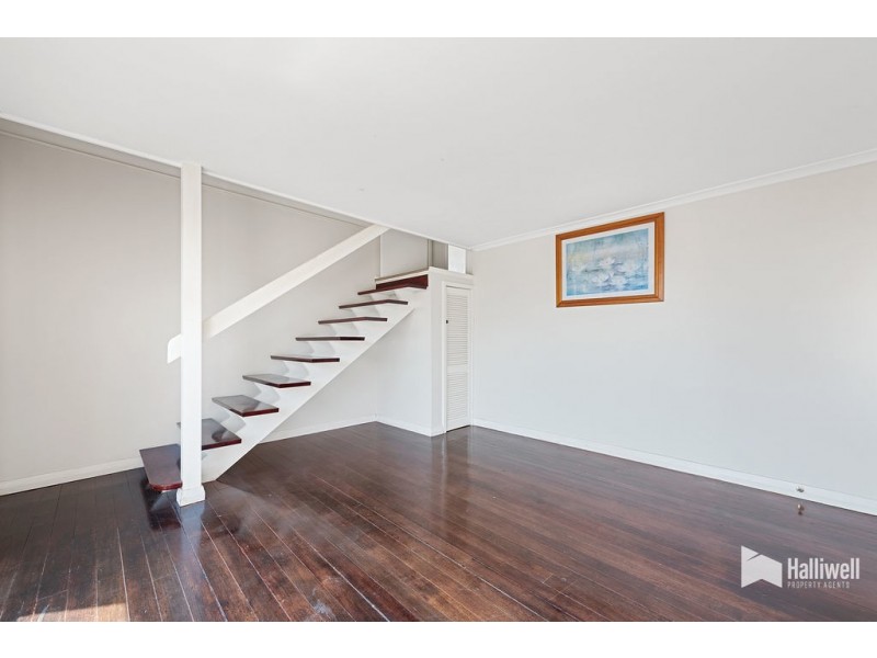 8 Monash Court, Devonport TAS 7310