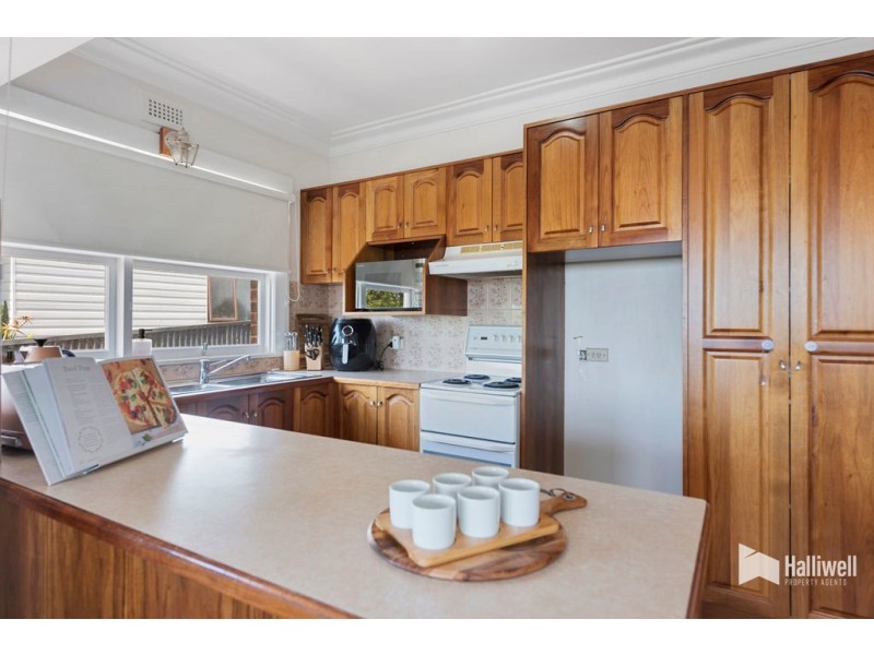131 Best Street, Devonport TAS 7310