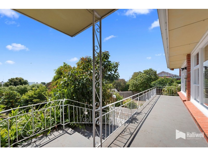 131 Best Street, Devonport TAS 7310