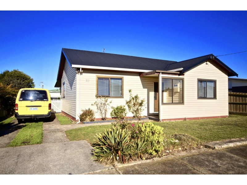 93 George Street, Devonport TAS 7310