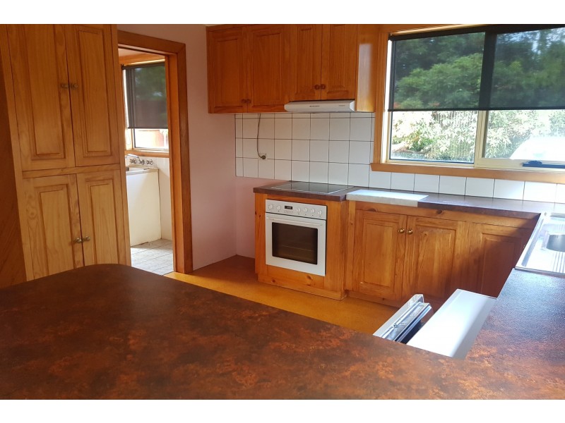 80 Chapel Road, Sassafras TAS 7307