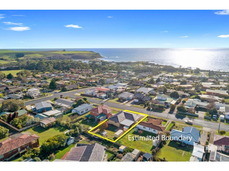 153 Upper George Street, Devonport TAS 7310