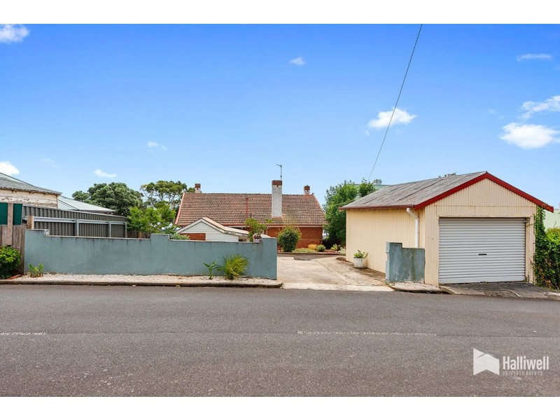55 Stewart Street, Devonport TAS 7310