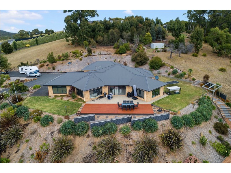 13 Donvista Drive, Don TAS 7310