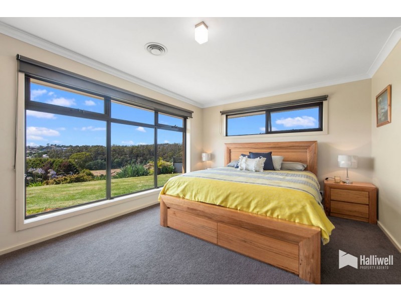 13 Donvista Drive, Don TAS 7310