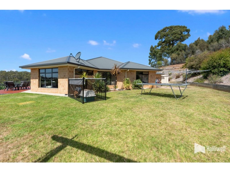 13 Donvista Drive, Don TAS 7310