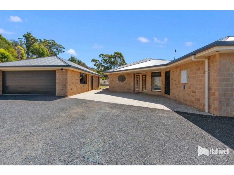13 Donvista Drive, Don TAS 7310