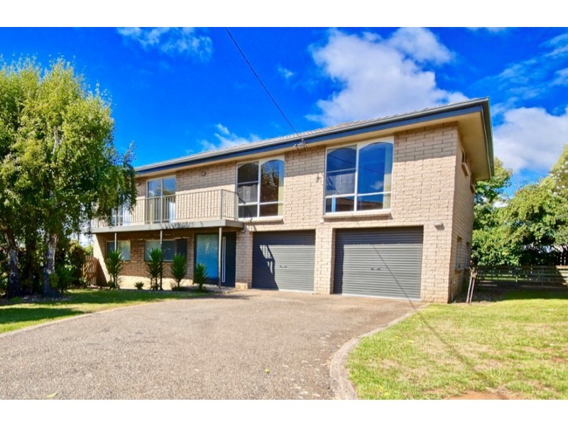 15 Toorak Place, Devonport TAS 7310