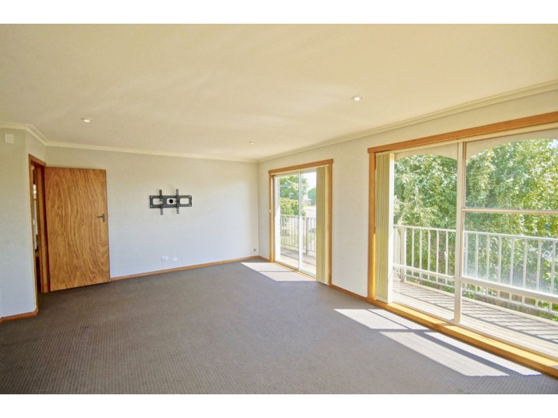15 Toorak Place, Devonport TAS 7310