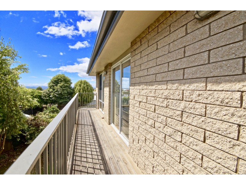 15 Toorak Place, Devonport TAS 7310