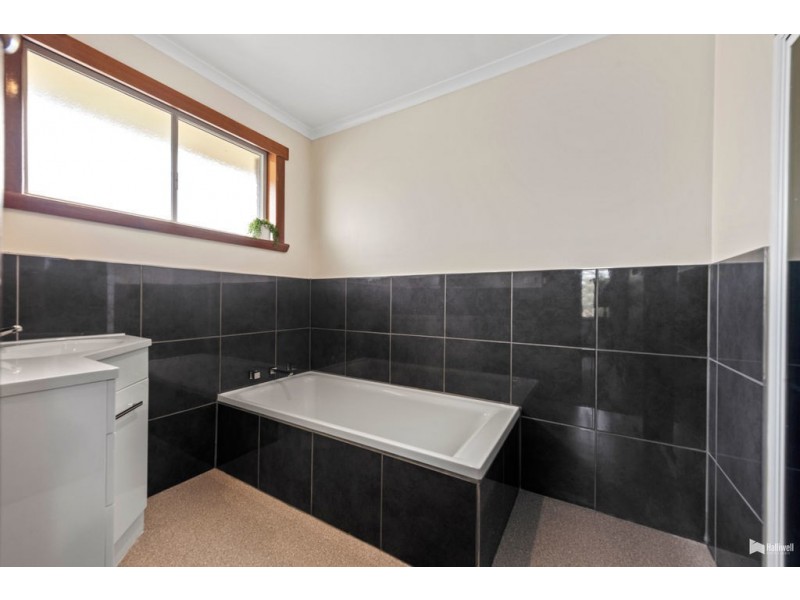 17 Lovett Street, Devonport TAS 7310