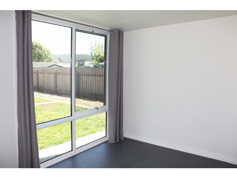 19 Henry Street, Devonport TAS 7310