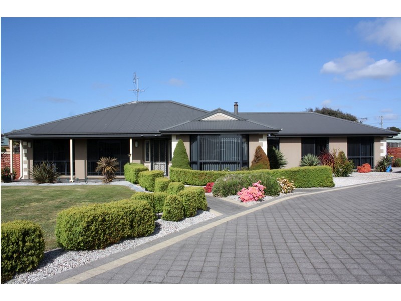 11 Gull Court, Shearwater TAS 7307
