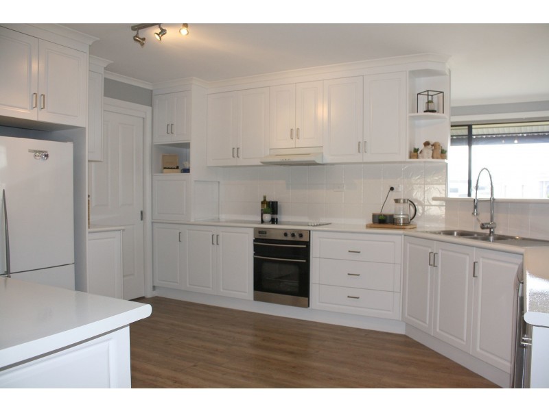11 Gull Court, Shearwater TAS 7307